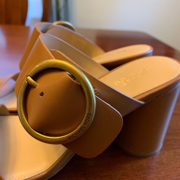 Brand New Michael Kors Shoes - Picture 7 of 8